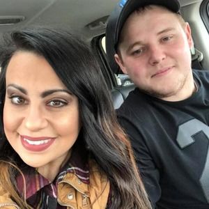 Meet your Posher, Jennifer alex